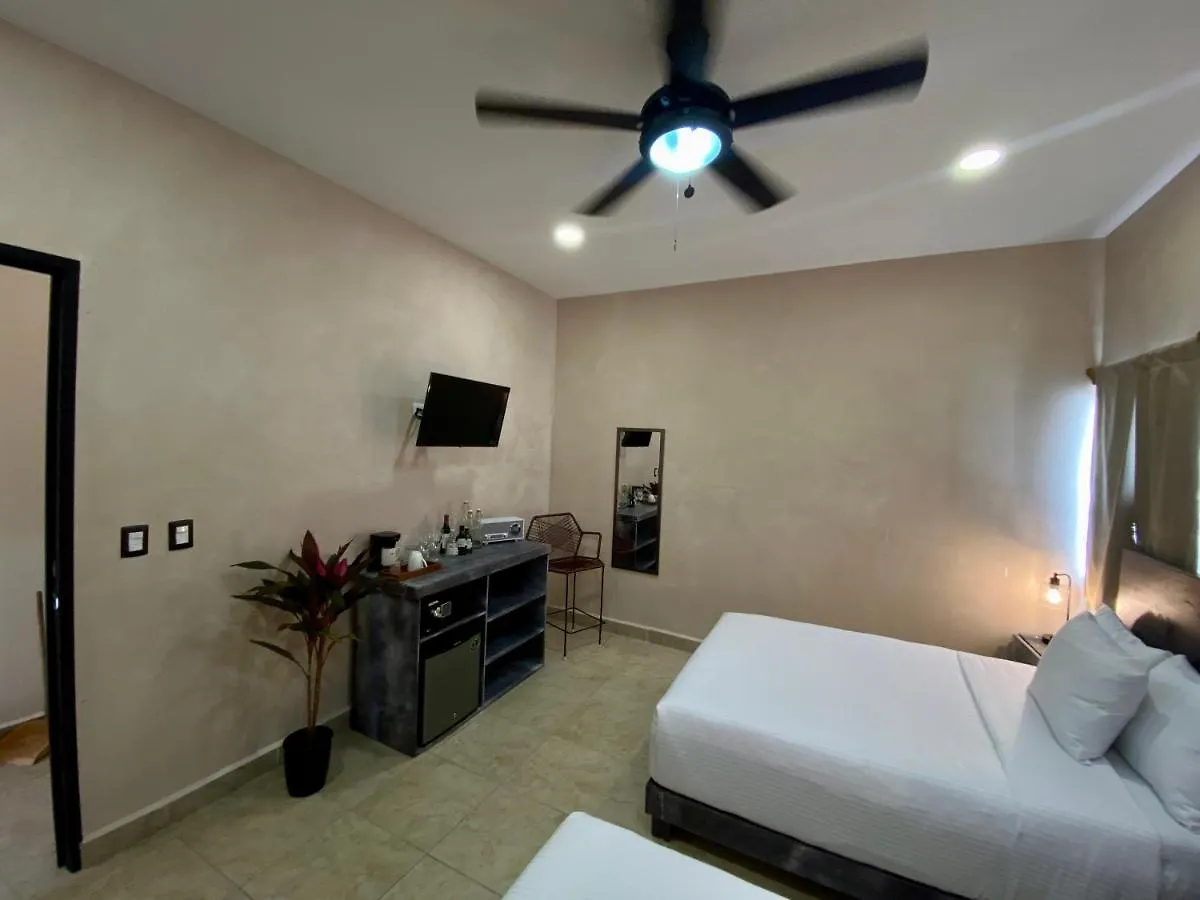 מלון Barbarella Tulum (Adults Only)